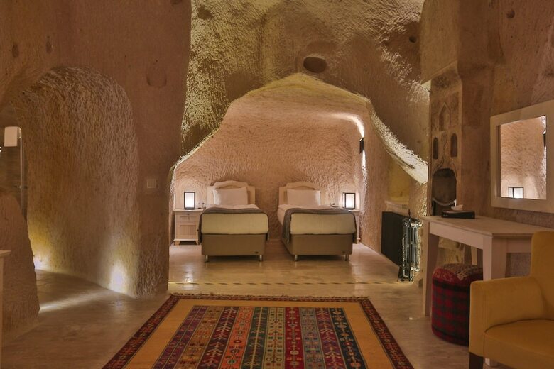 Hotel Acropolis Cave Suite