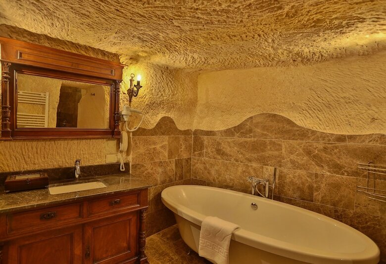 Hotel Acropolis Cave Suite