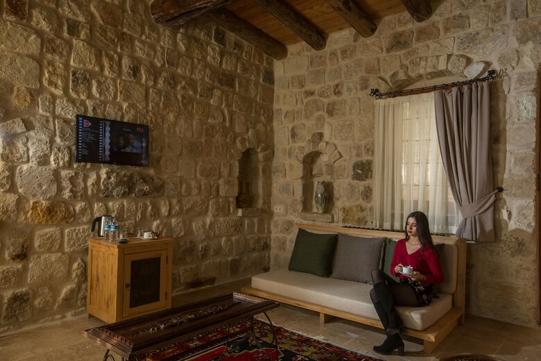 Hotel Acropolis Cave Suite