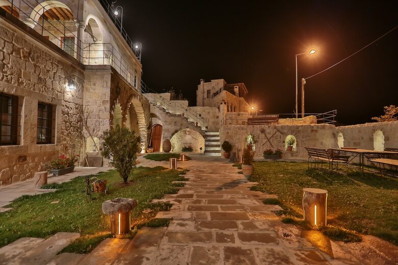 Hotel Acropolis Cave Suite