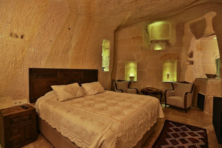 Hotel Acropolis Cave Suite