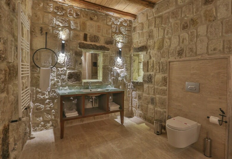 Hotel Acropolis Cave Suite
