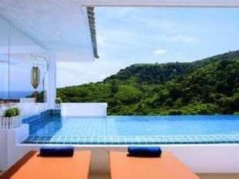 Hotel Grand Bleu Ocean View Pool Suite
