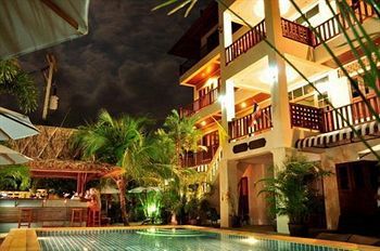 Hotel Baan Chayna Lounge Resort