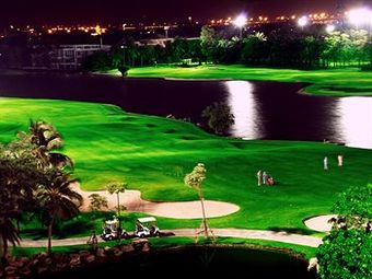 Hotel Summit Windmill Golf Residence