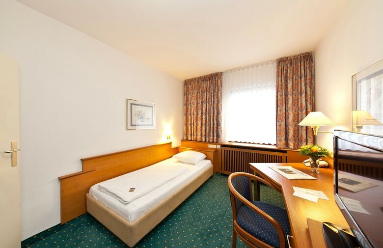 Novum Hotel Boulevard Stuttgart City