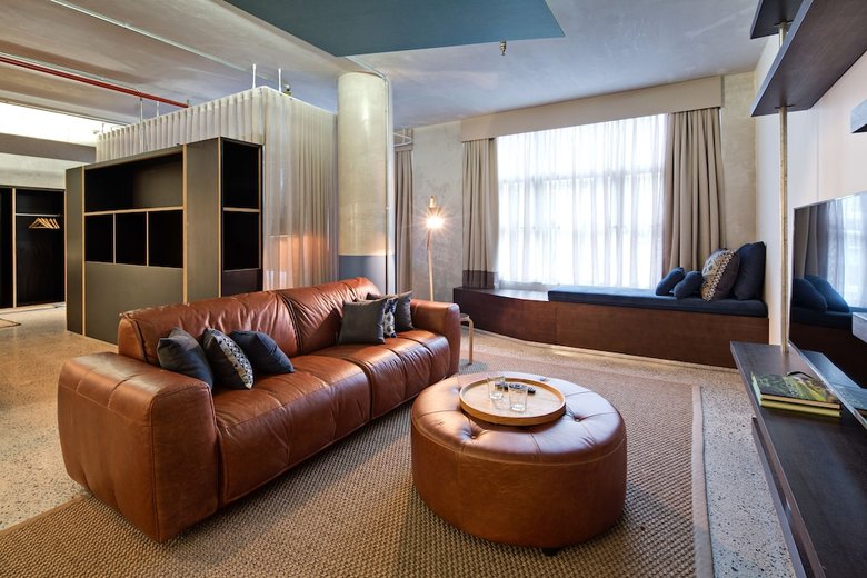 Aparthotel Zara Tower ? Luxury Suites And Apartments