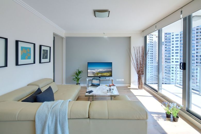 Aparthotel Zara Tower ? Luxury Suites And Apartments