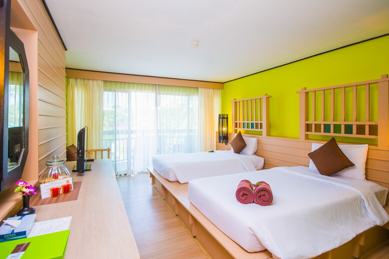 Hotel Phuket Island View