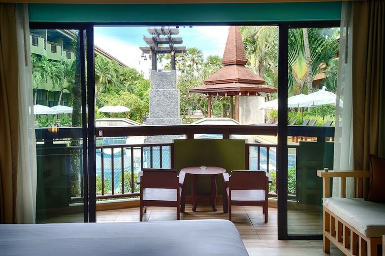 Hotel Phuket Island View