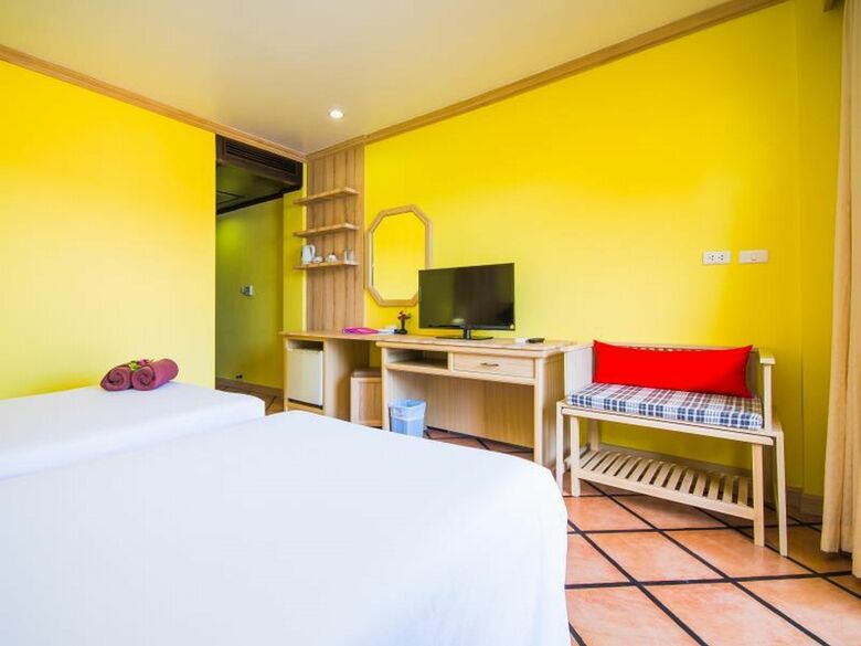 Hotel Phuket Island View