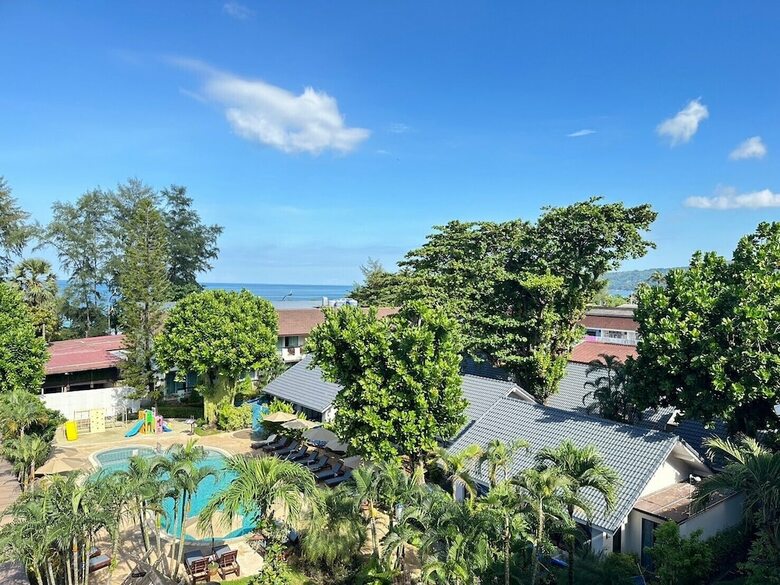 Hotel Phuket Island View