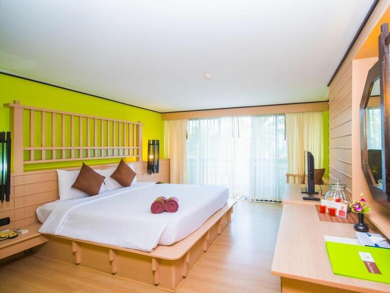 Hotel Phuket Island View