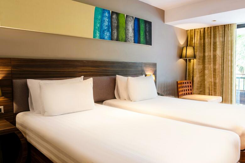 Hotel Novotel Phuket Karon Resort And Spa