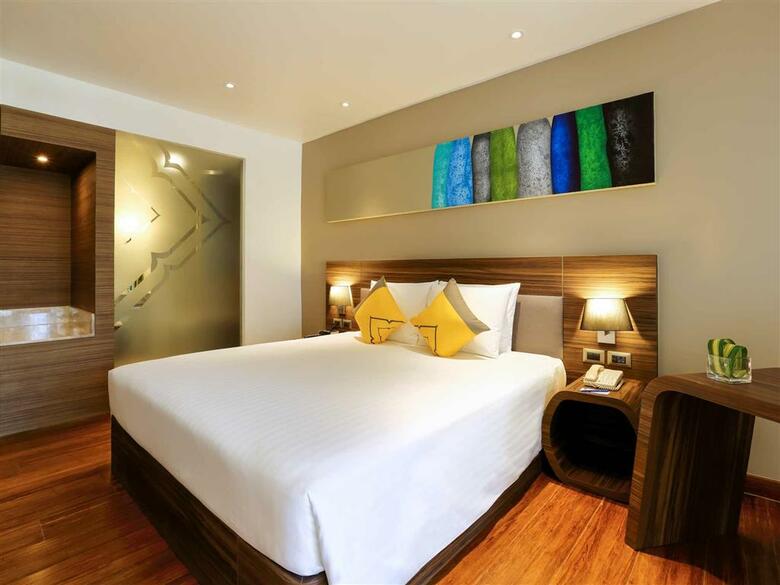 Hotel Novotel Phuket Karon Resort And Spa