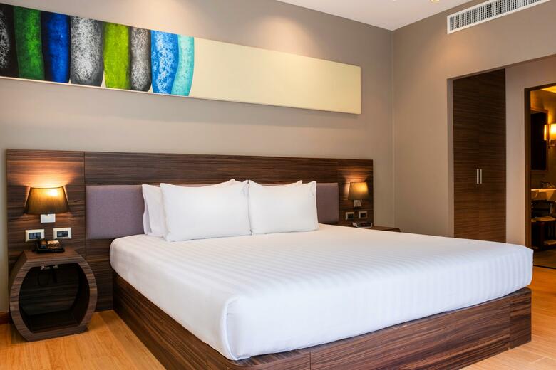 Hotel Novotel Phuket Karon Resort And Spa