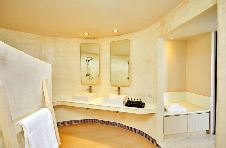 Hotel Beyond Resort Krabi