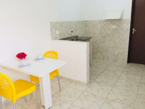 Hostal Pousada Costa Dourada
