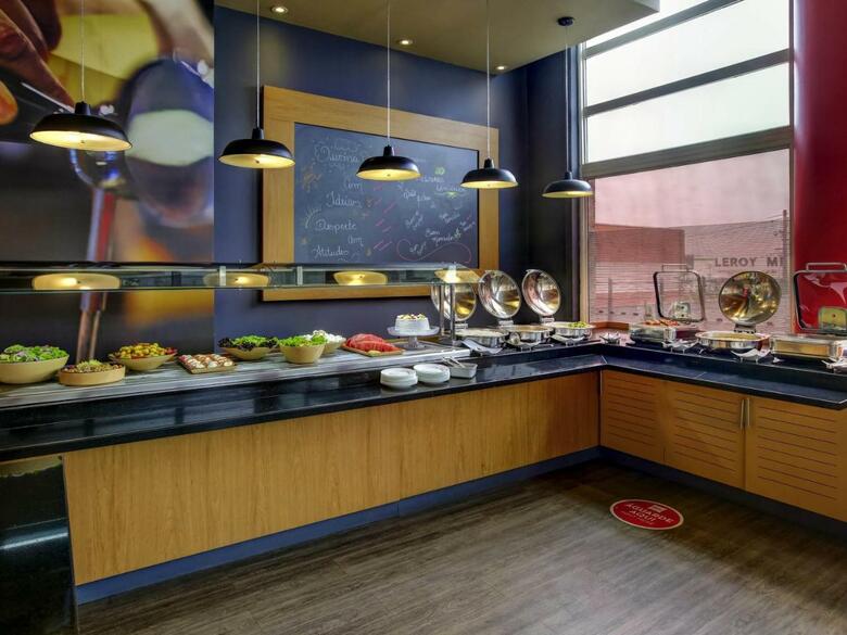 Hotel Ibis Tambore