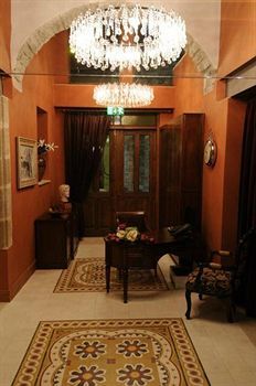 Hotel Boutique Library Hotel Wellness Retreat