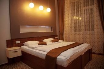 Askar  Hotel