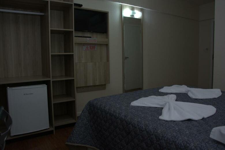 Lh Plaza Hotel