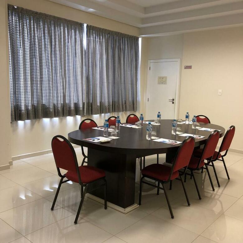 Lh Plaza Hotel