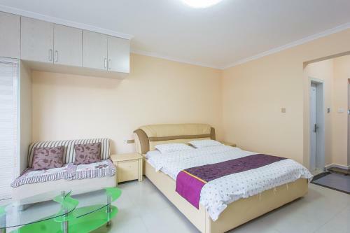 Gaudi Hotel Shapingbei Sanxia Plaza Branch
