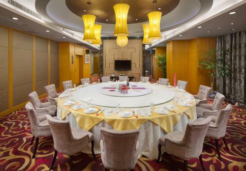 Zhangjiajie Huatian Hotel