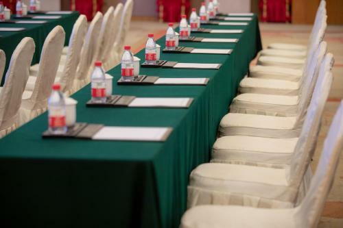 Zhangjiajie Huatian Hotel