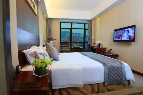 Hotel Ramada Longyan
