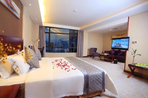 Hotel Ramada Longyan