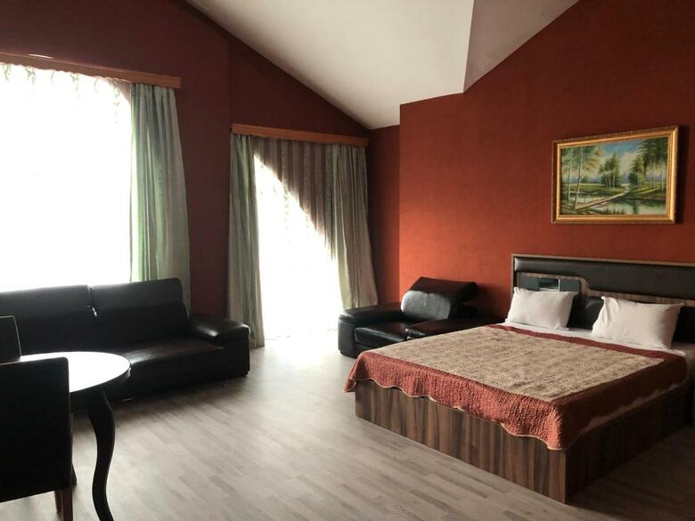 Aef Hotel