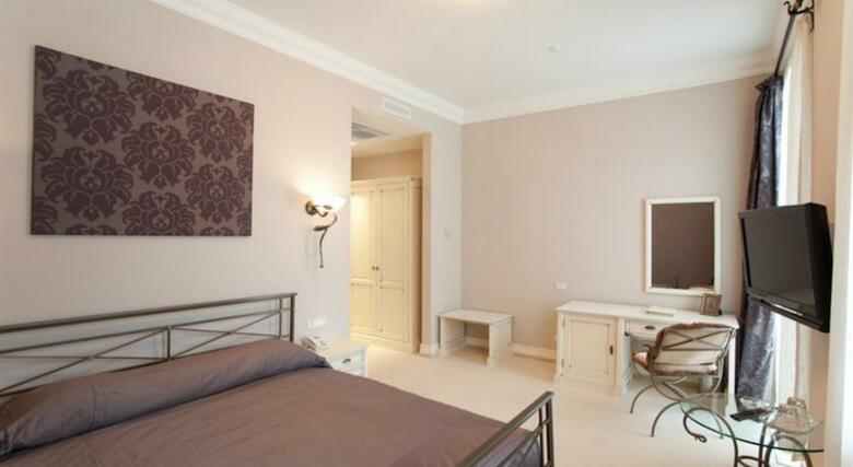 Hotel Palace Del Mar