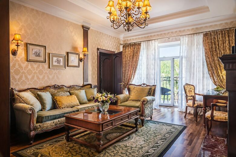 Frederic Koklen Boutique Hotel