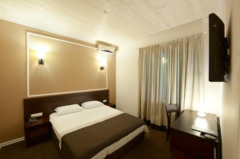 Geneva Resort Hotel