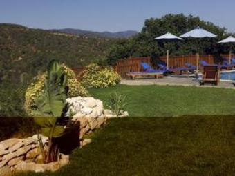 Paradisos Hills Hotel