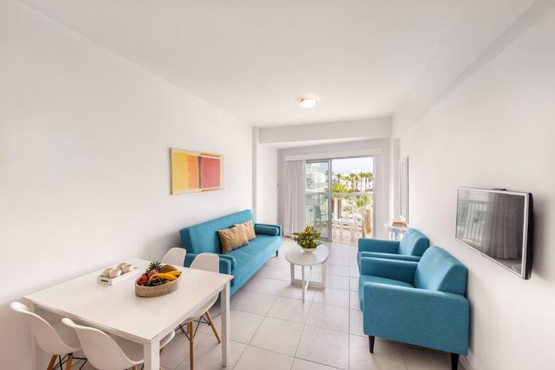 Hotel Papantonia Apts