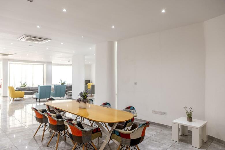 Hotel Papantonia Apts