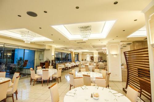 Nefeli Hotel