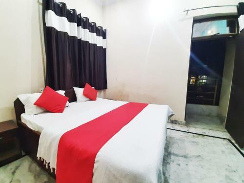 Hostal Rhine Guest House