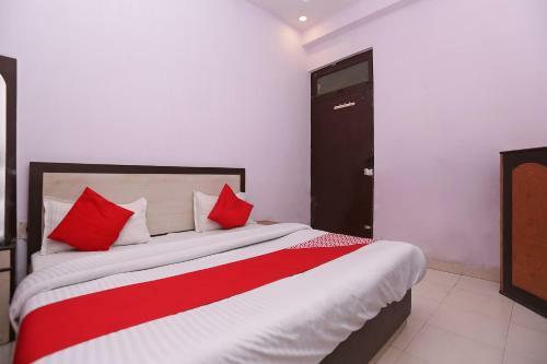 Oyo 19802 Hotel Anant Plaza