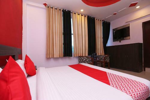 Oyo 19802 Hotel Anant Plaza
