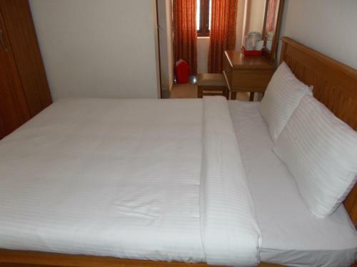Hotel Sathya Inn