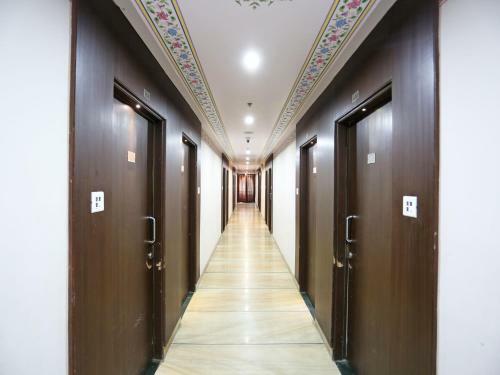 Hotel Arco Palace
