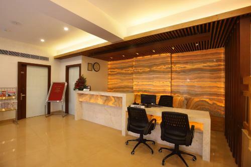 Hotel Park Residency