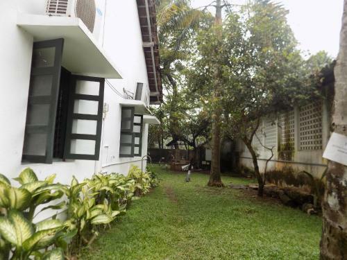 Bed & Breakfast Elphinstone Residency