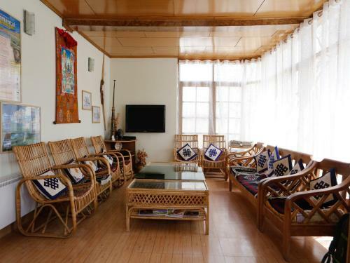 Hotel Palette - Eco Poplar Villa & Resort