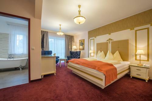 Schl�ssl Hotel Kindl
