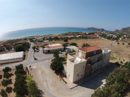 Nikos Apartments